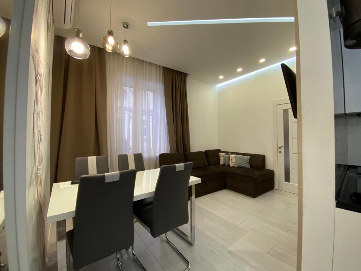 Galicia Apartments Lviv Eksteriør billede
