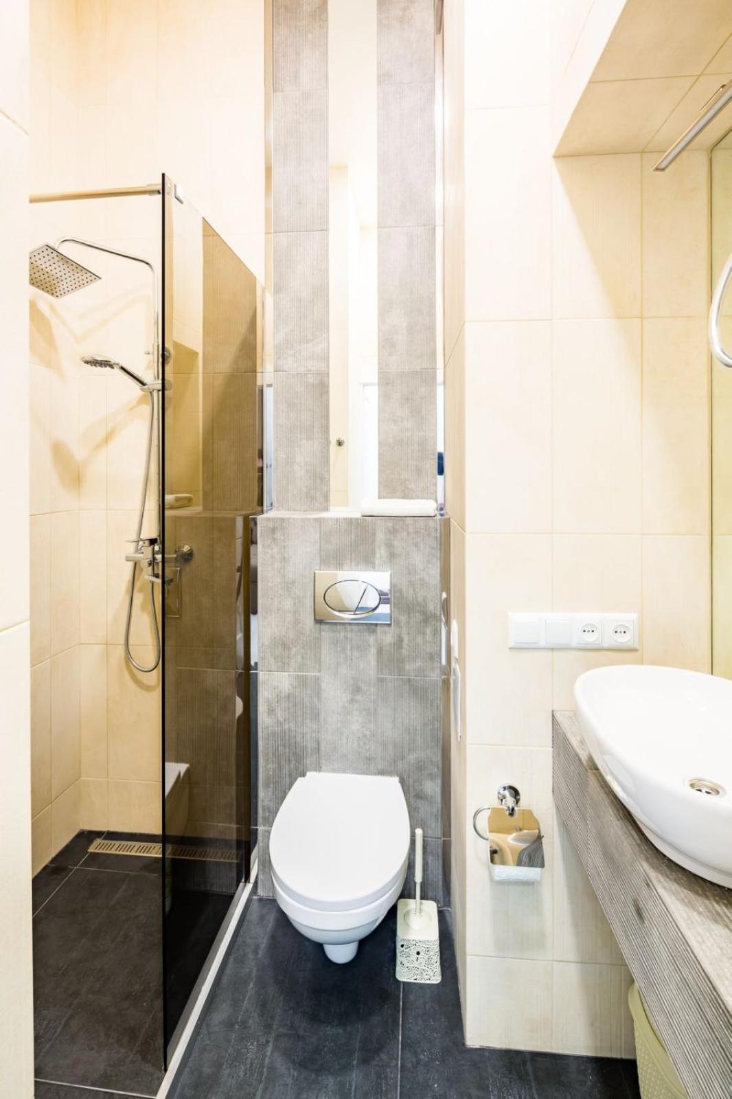 Galicia Apartments Lviv Eksteriør billede